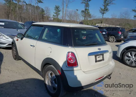 2011 Mini Cooper from USA, damaged, VIN WMWSU3C59BT181717